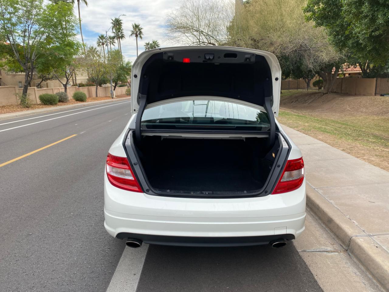 Mercedes-Benz C-Class 4dr Sdn 3.0L Sport 4MATIC 2009