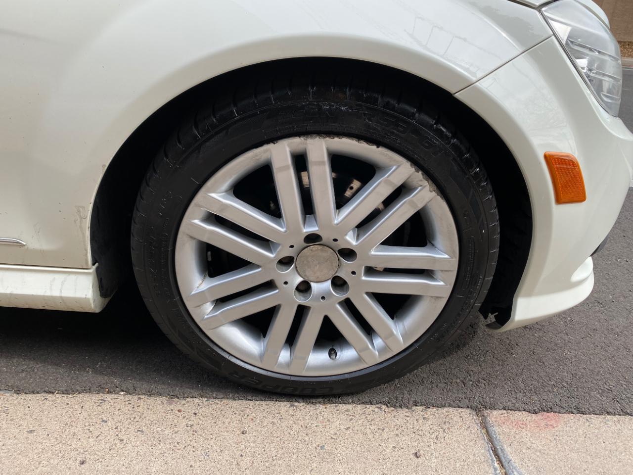 Mercedes-Benz C-Class 4dr Sdn 3.0L Sport 4MATIC 2009