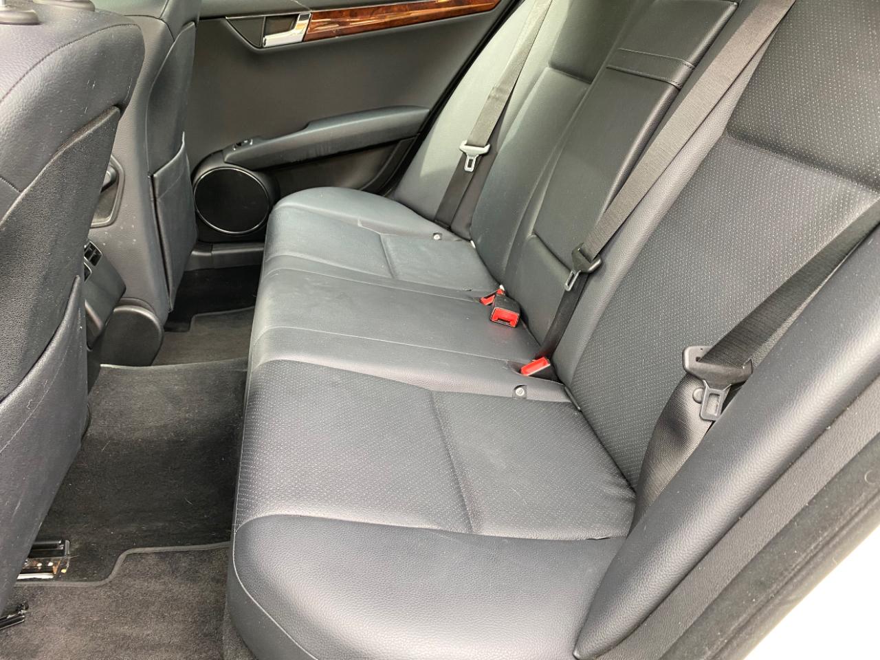 Mercedes-Benz C-Class 4dr Sdn 3.0L Sport 4MATIC 2009