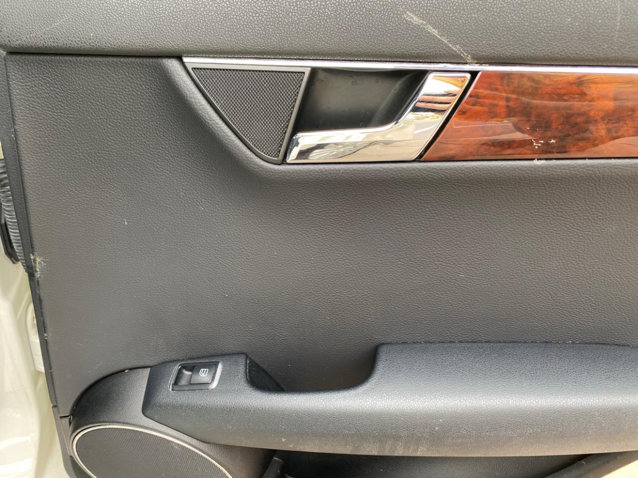 Mercedes-Benz C-Class 4dr Sdn 3.0L Sport 4MATIC 2009