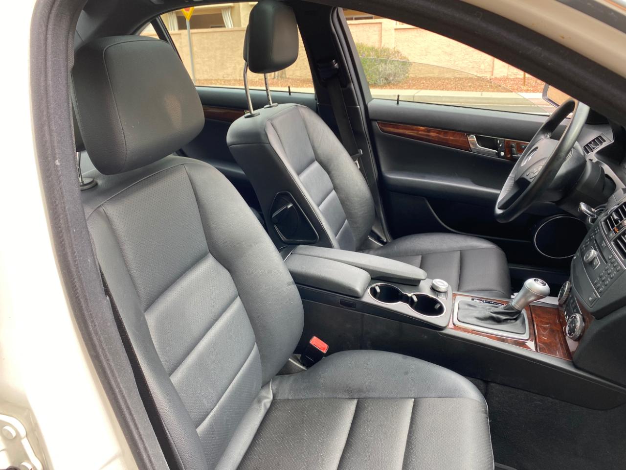 Mercedes-Benz C-Class 4dr Sdn 3.0L Sport 4MATIC 2009