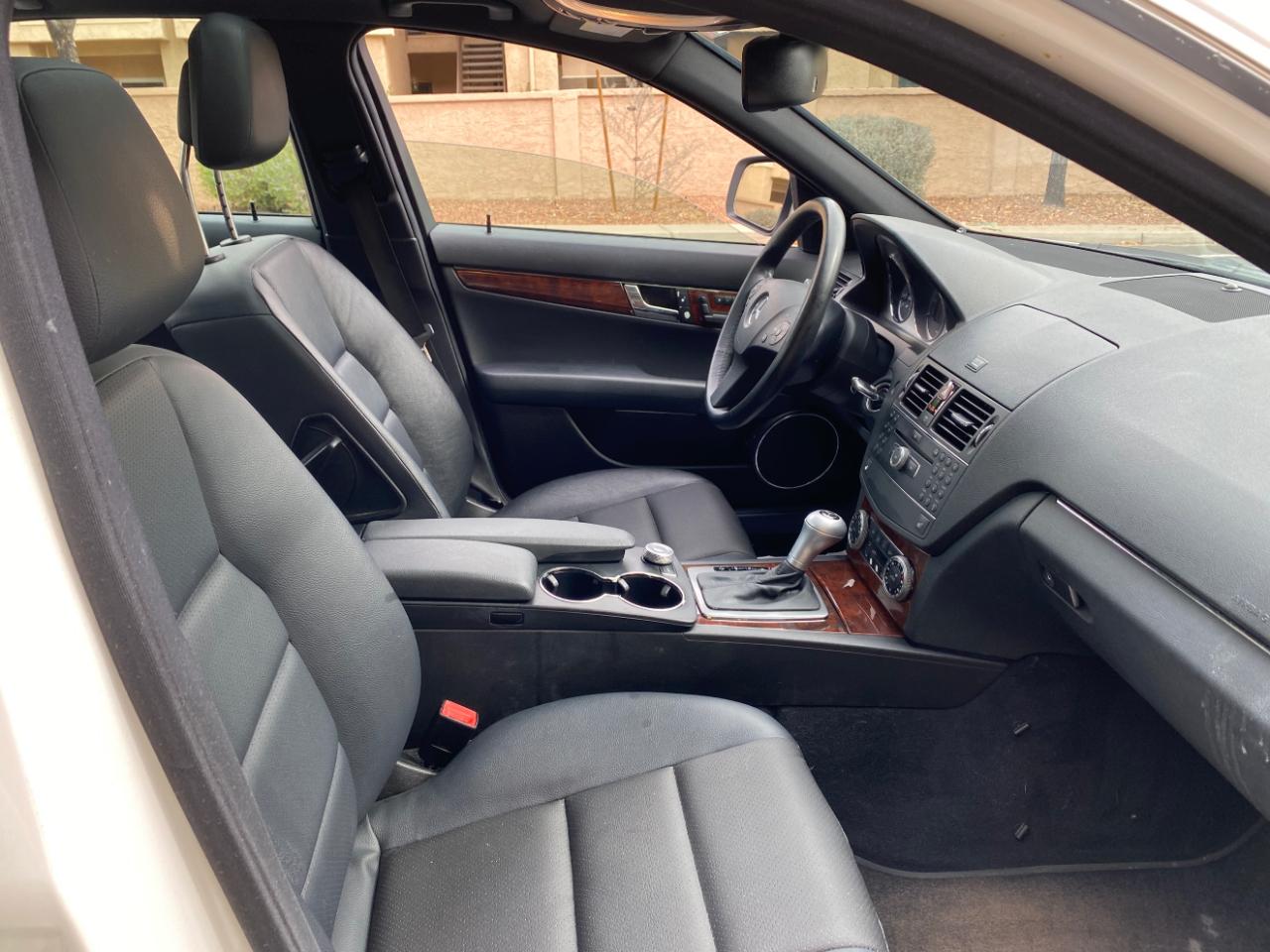 Mercedes-Benz C-Class 4dr Sdn 3.0L Sport 4MATIC 2009