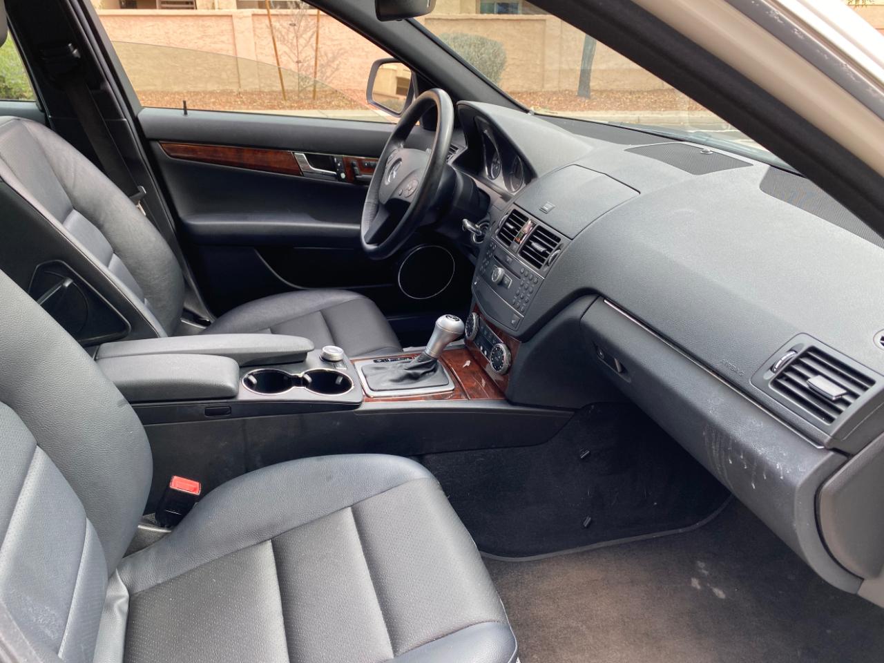 Mercedes-Benz C-Class 4dr Sdn 3.0L Sport 4MATIC 2009