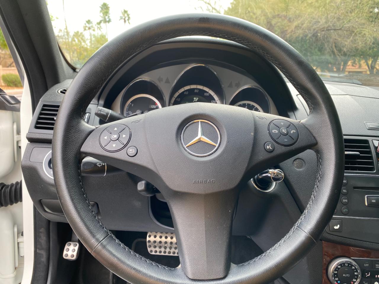 Mercedes-Benz C-Class 4dr Sdn 3.0L Sport 4MATIC 2009