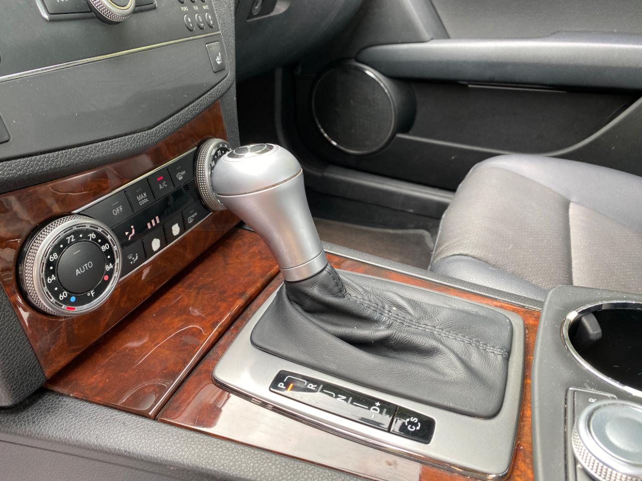 Mercedes-Benz C-Class 4dr Sdn 3.0L Sport 4MATIC 2009