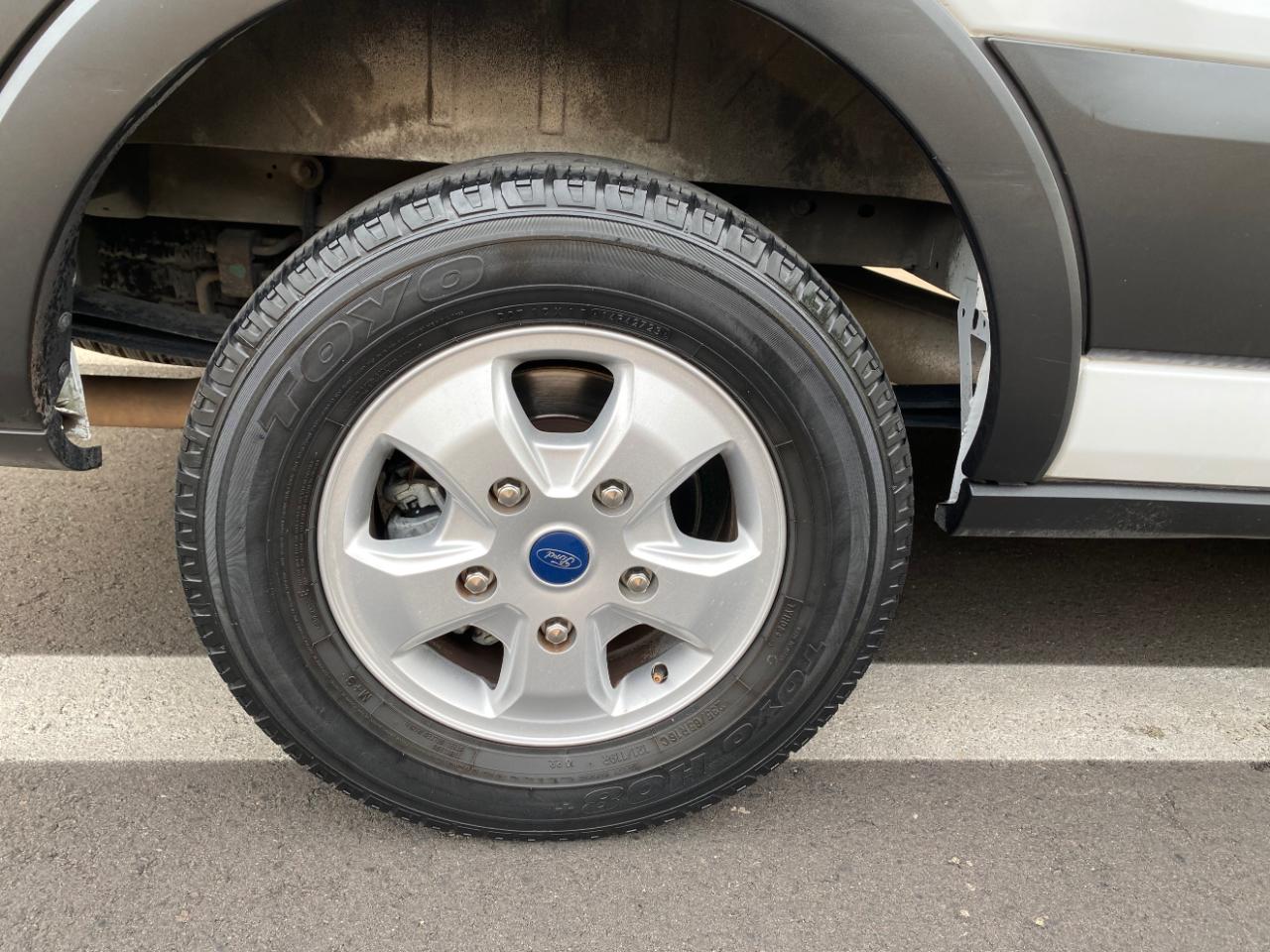 Ford Transit Passenger Wagon T-350 148" Low Roof XLT RWD 2020