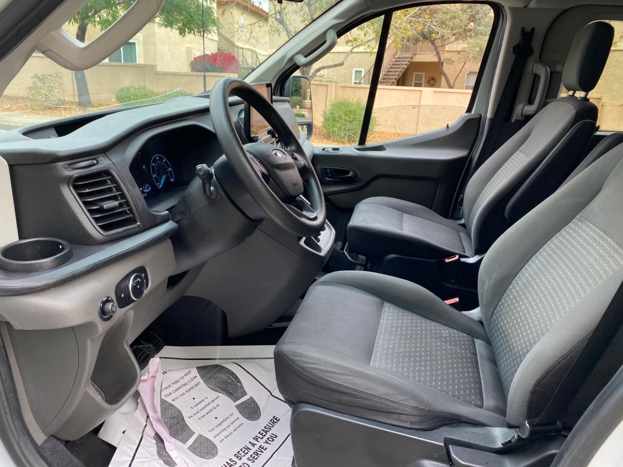 Ford Transit Passenger Wagon T-350 148" Low Roof XLT RWD 2020