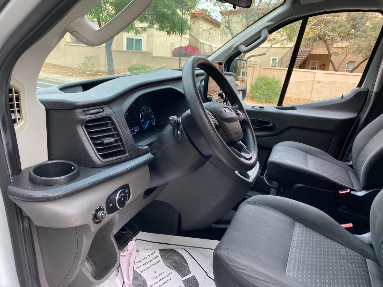 Ford Transit Passenger Wagon T-350 148" Low Roof XLT RWD 2020