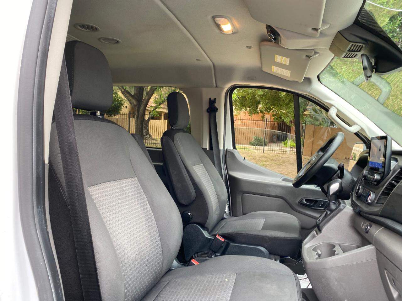 Ford Transit Passenger Wagon T-350 148" Low Roof XLT RWD 2020