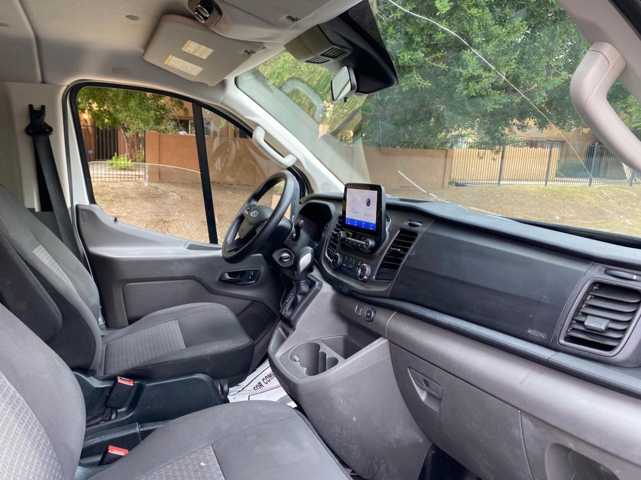 Ford Transit Passenger Wagon T-350 148" Low Roof XLT RWD 2020