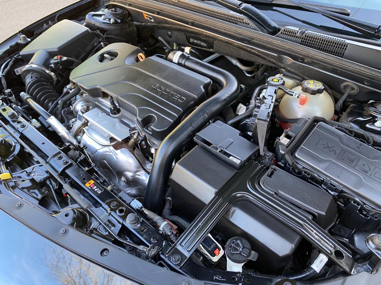 Chevrolet Malibu 4dr Sdn LT 2021