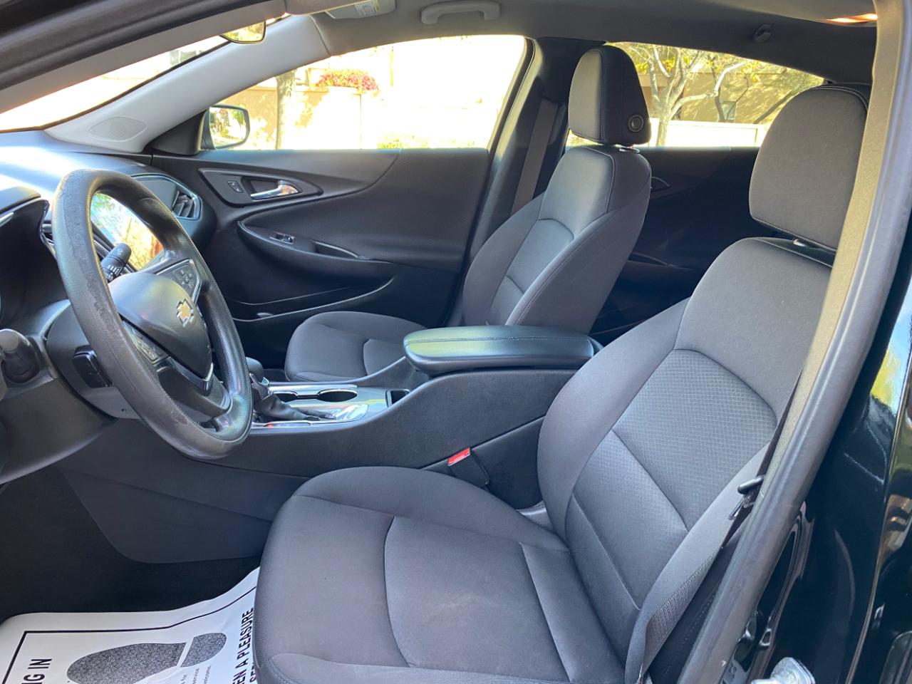 Chevrolet Malibu 4dr Sdn LT 2021