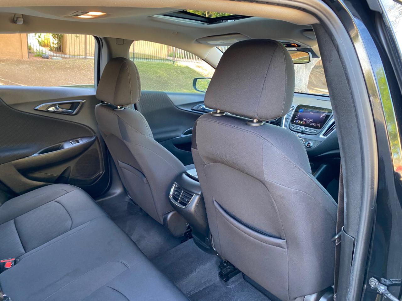 Chevrolet Malibu 4dr Sdn LT 2021