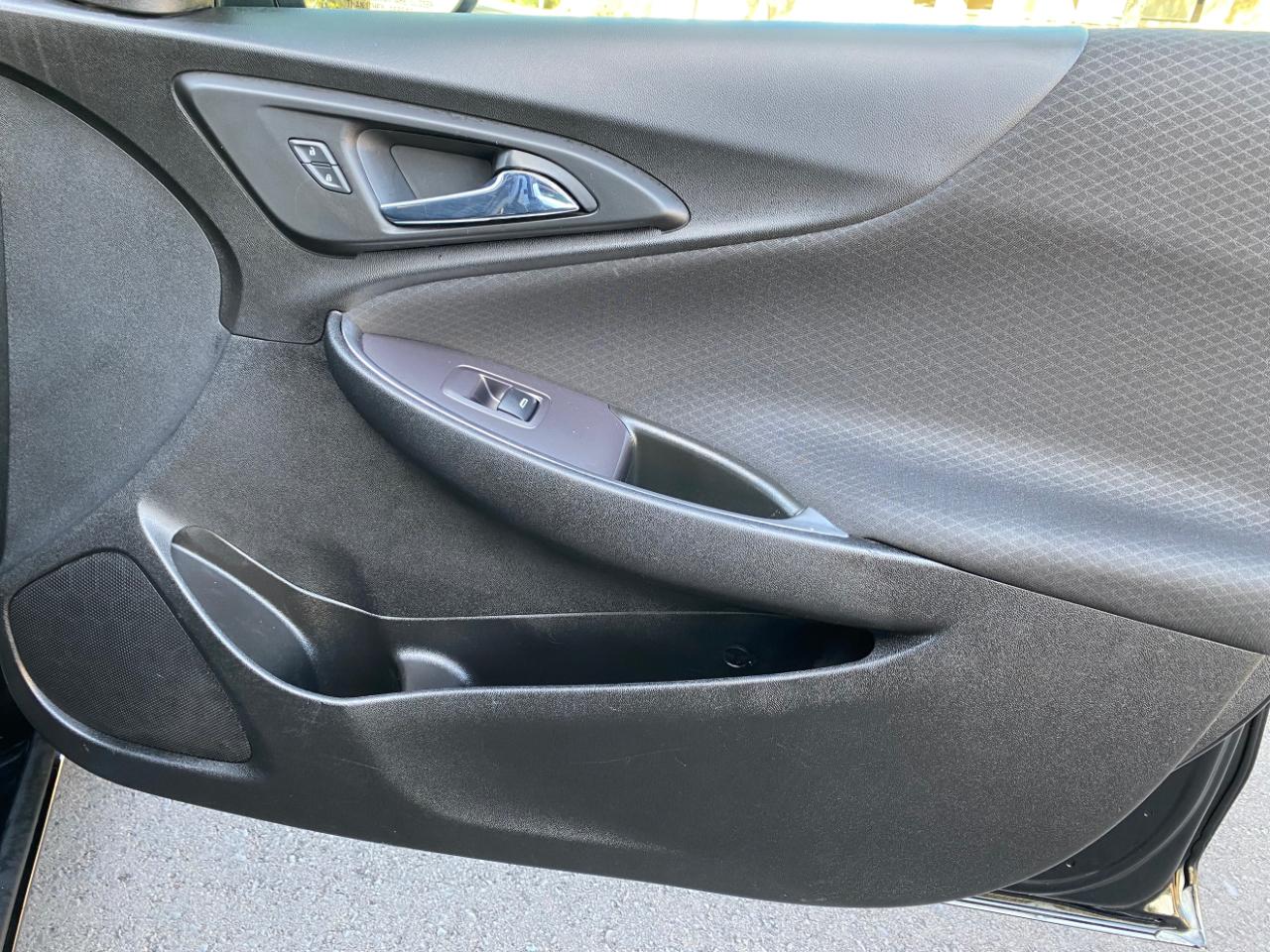 Chevrolet Malibu 4dr Sdn LT 2021