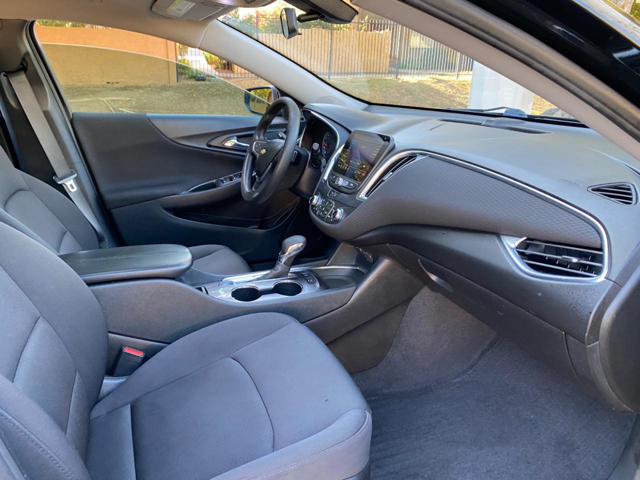 Chevrolet Malibu 4dr Sdn LT 2021