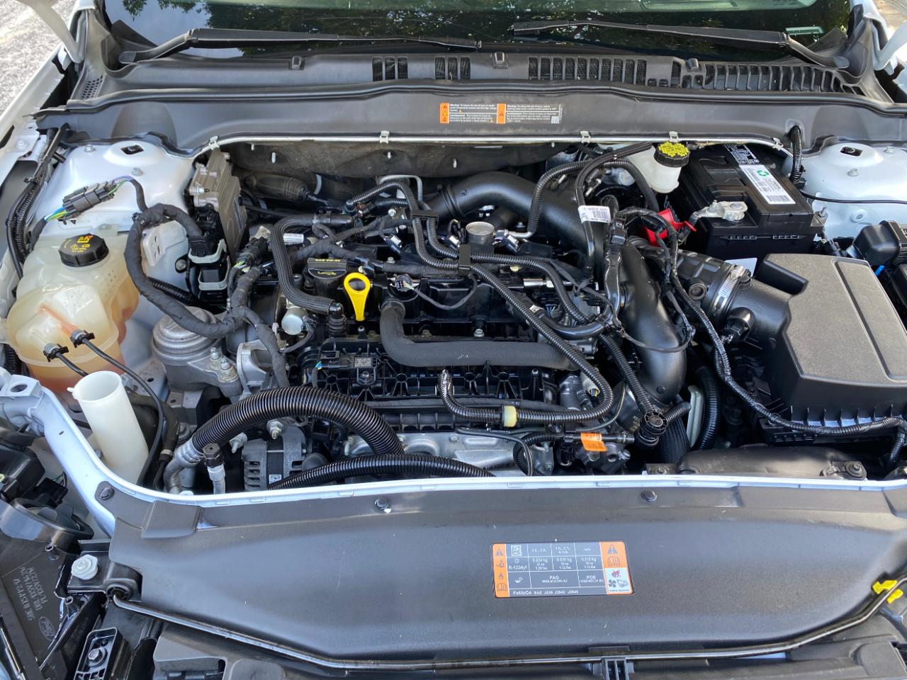 Ford Fusion SE FWD 2019