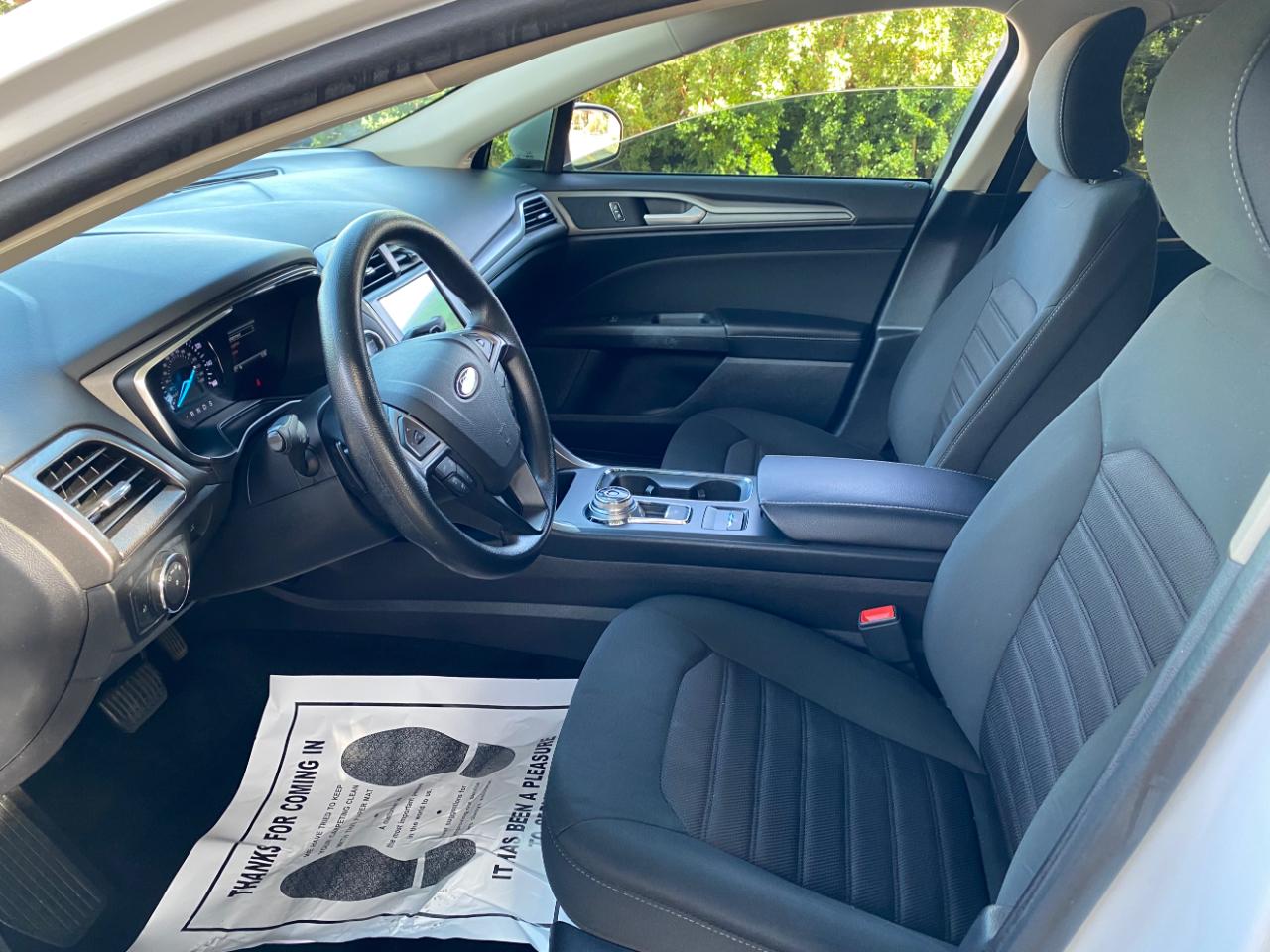 Ford Fusion SE FWD 2019