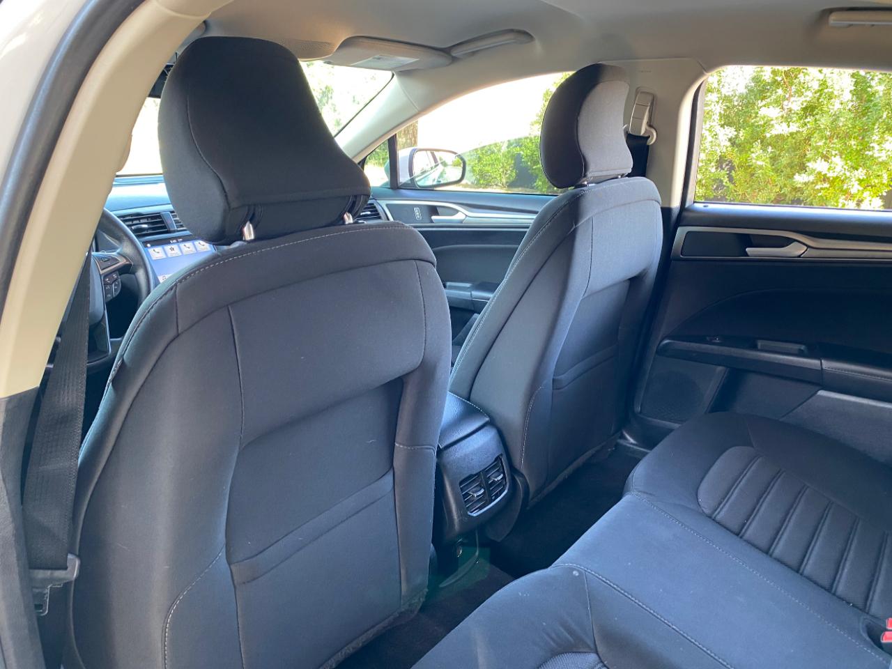 Ford Fusion SE FWD 2019