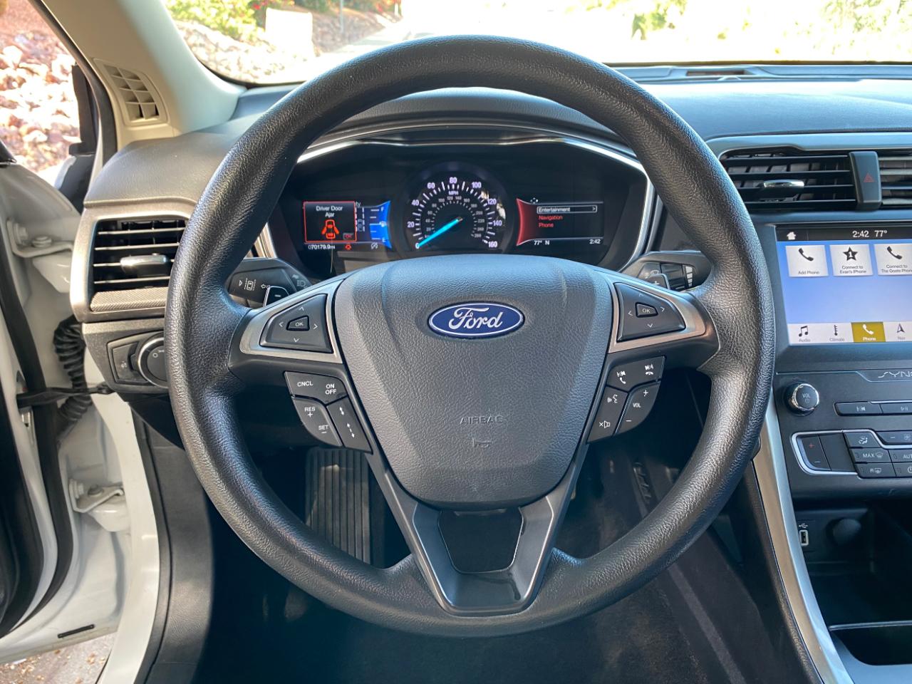 Ford Fusion SE FWD 2019