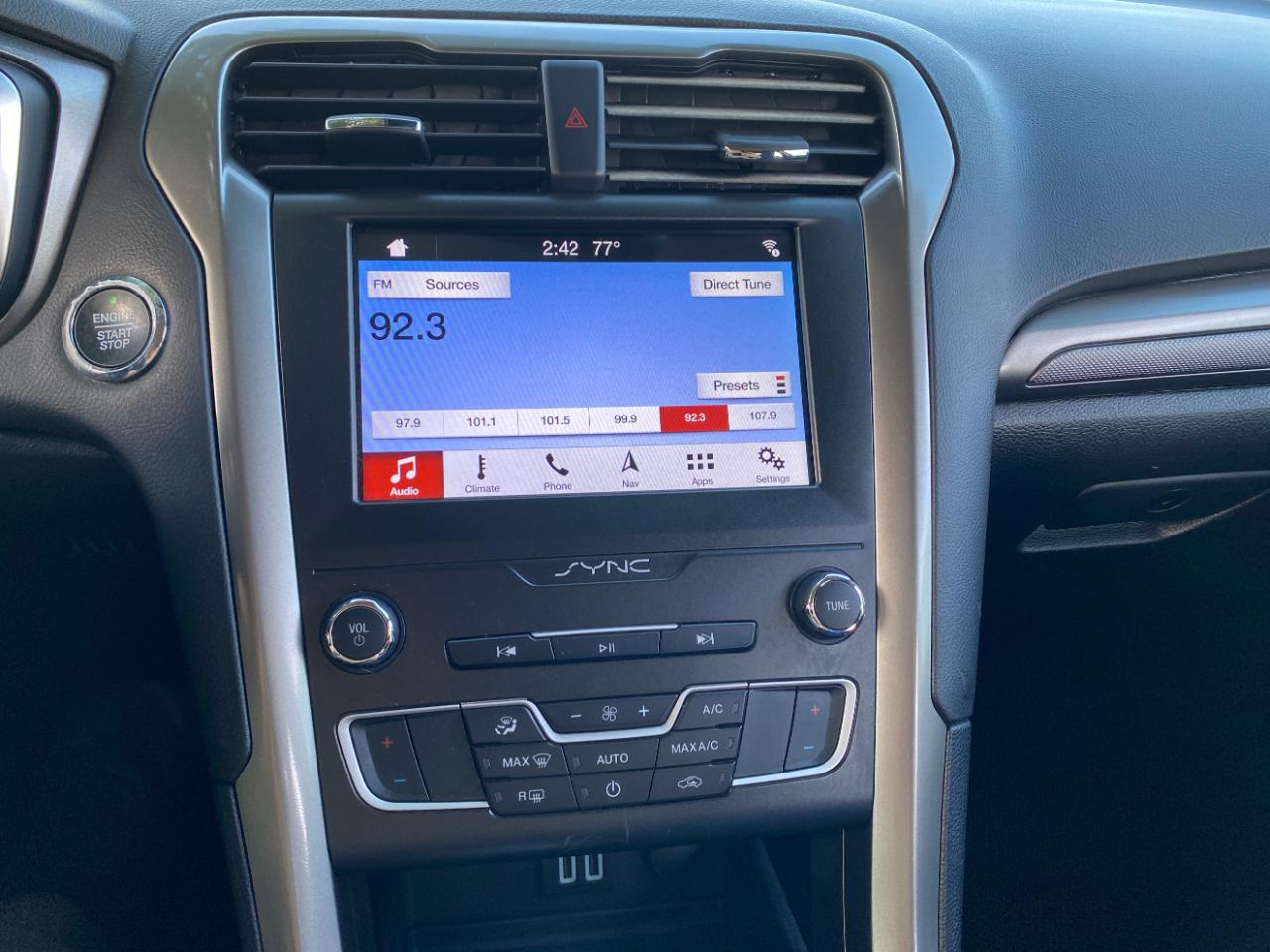 Ford Fusion SE FWD 2019