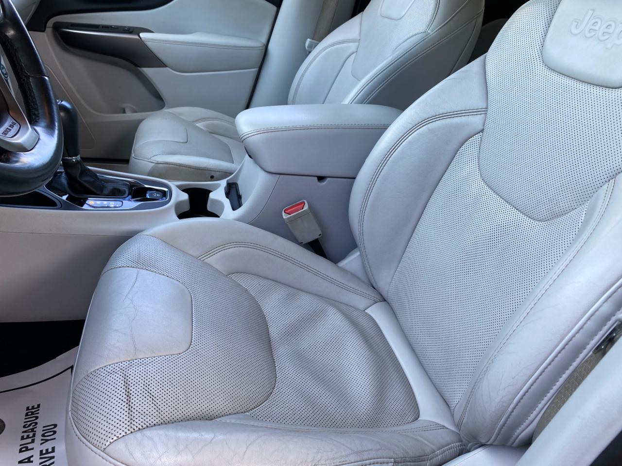 Jeep Cherokee Limited FWD 2020