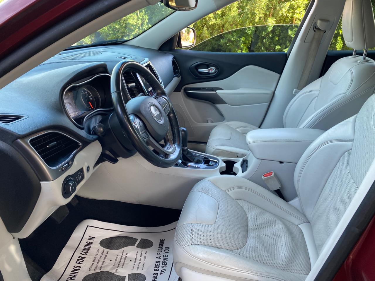 Jeep Cherokee Limited FWD 2020