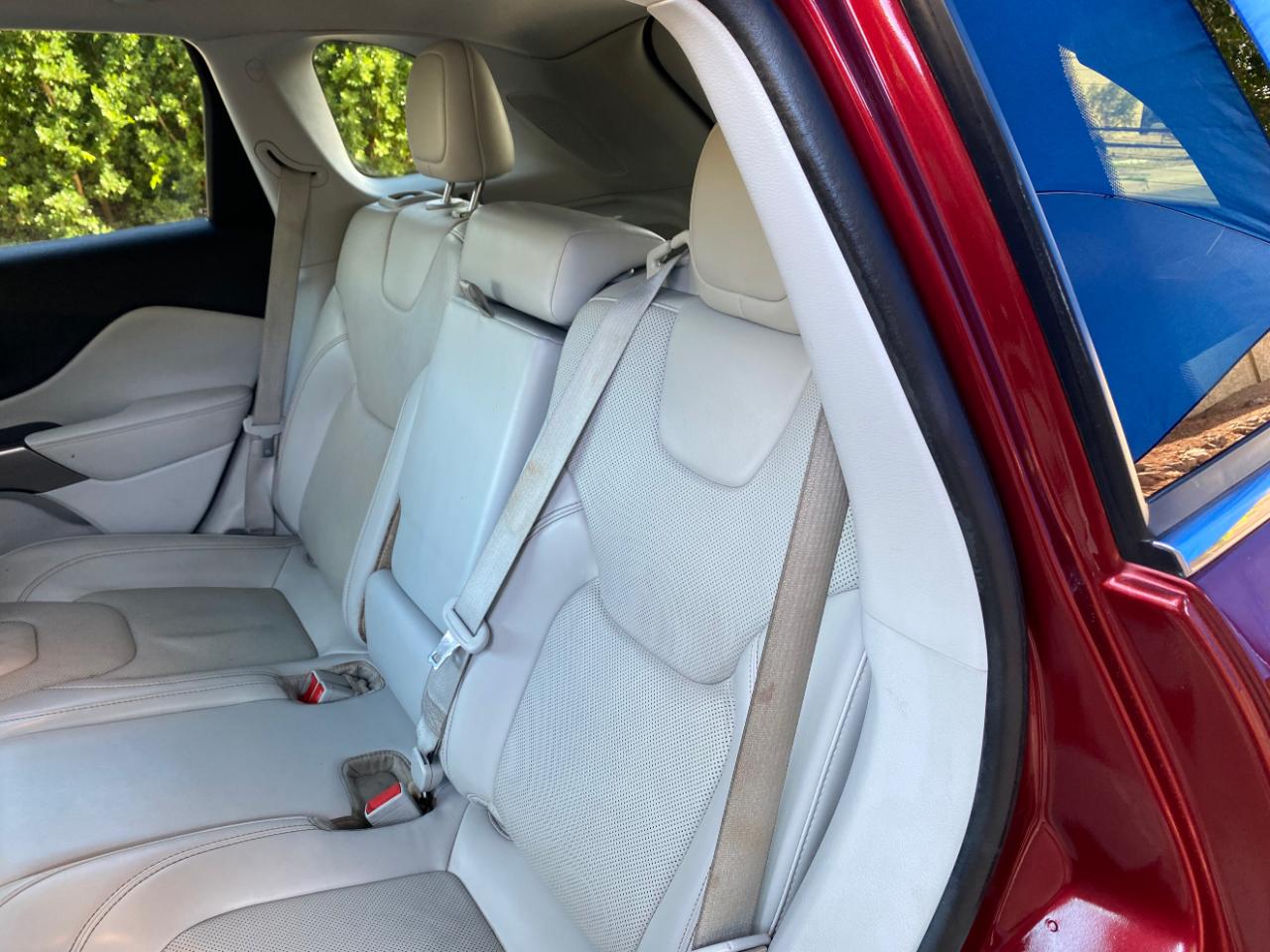 Jeep Cherokee Limited FWD 2020