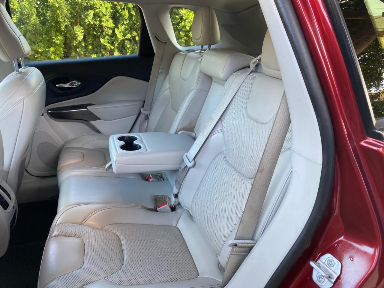 Jeep Cherokee Limited FWD 2020