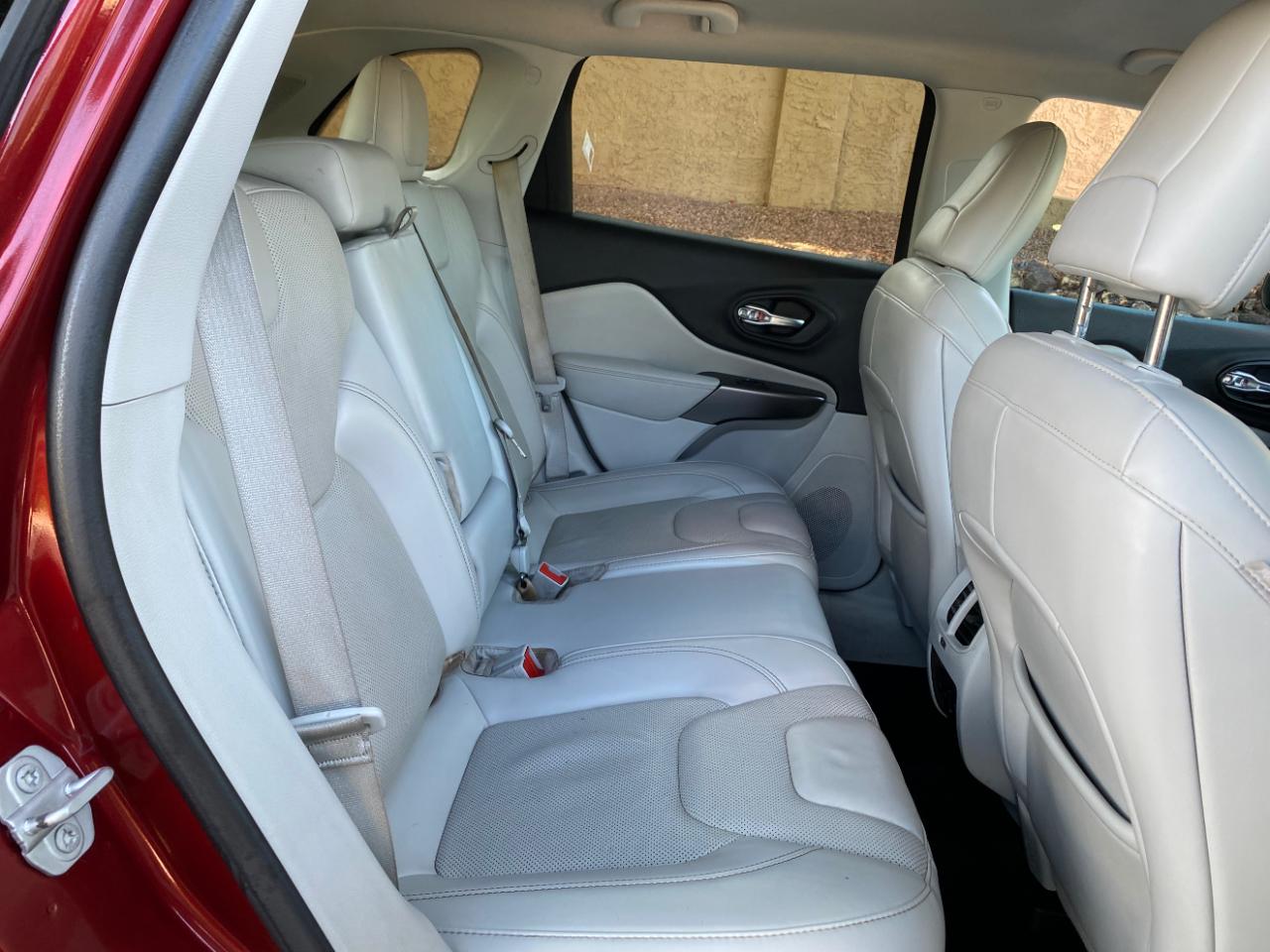 Jeep Cherokee Limited FWD 2020