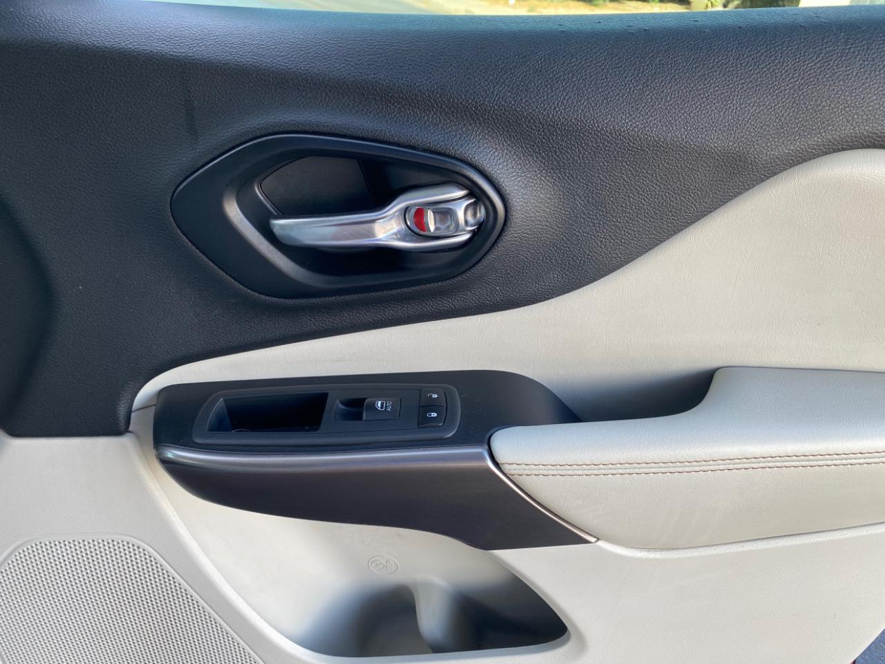 Jeep Cherokee Limited FWD 2020