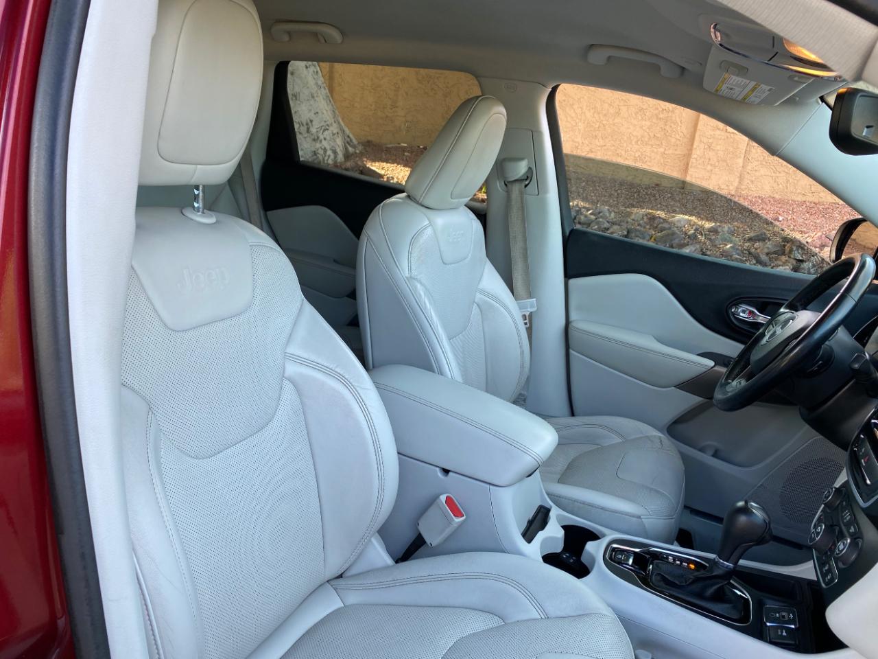 Jeep Cherokee Limited FWD 2020