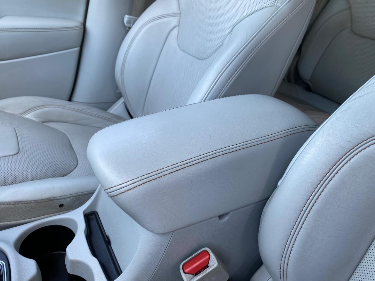 Jeep Cherokee Limited FWD 2020