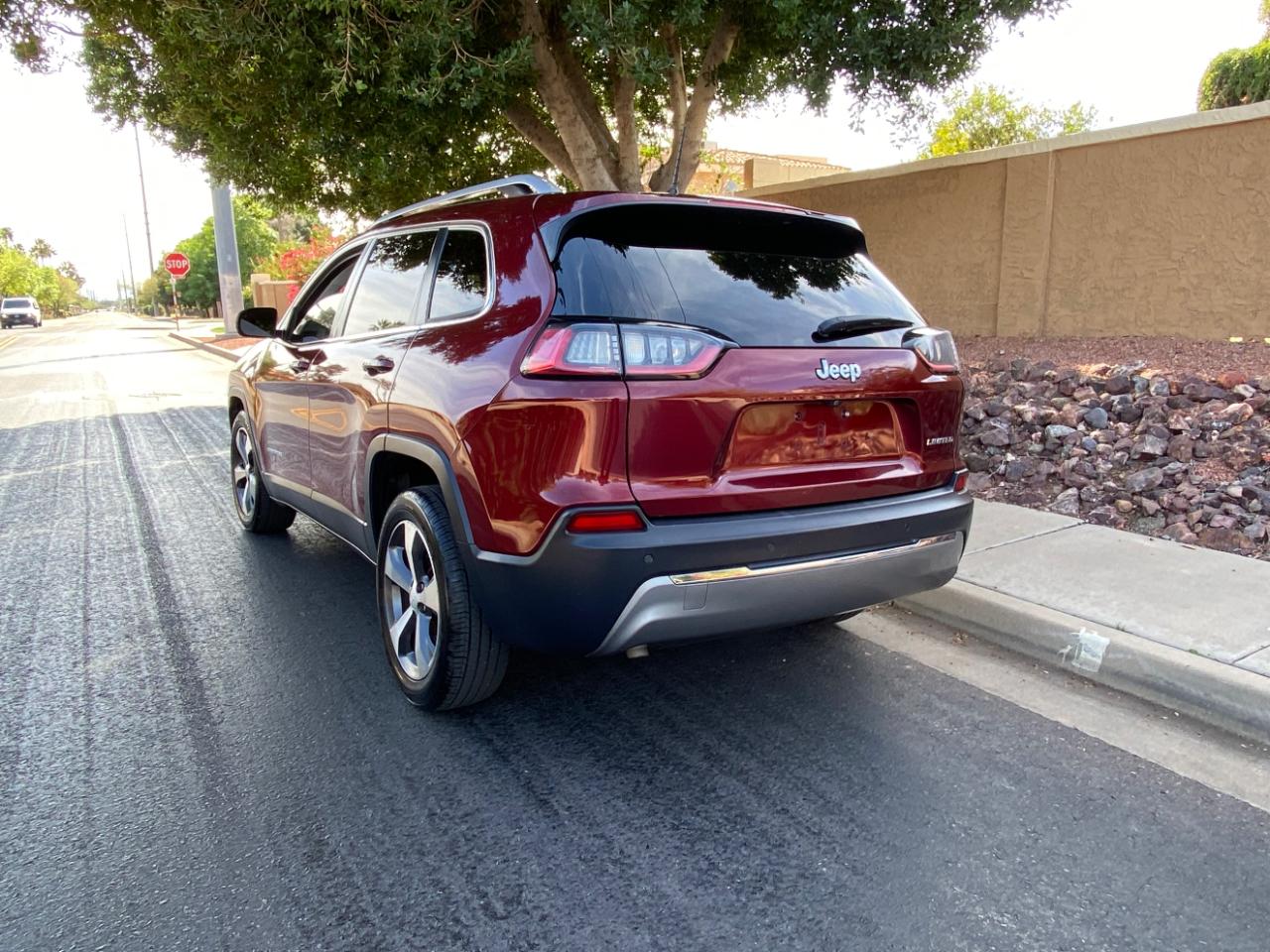 Jeep Cherokee Limited FWD 2020