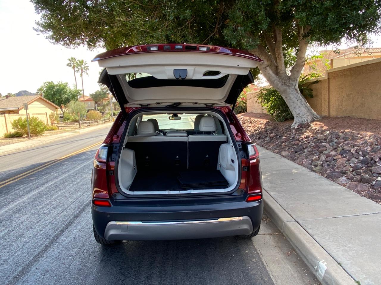Jeep Cherokee Limited FWD 2020