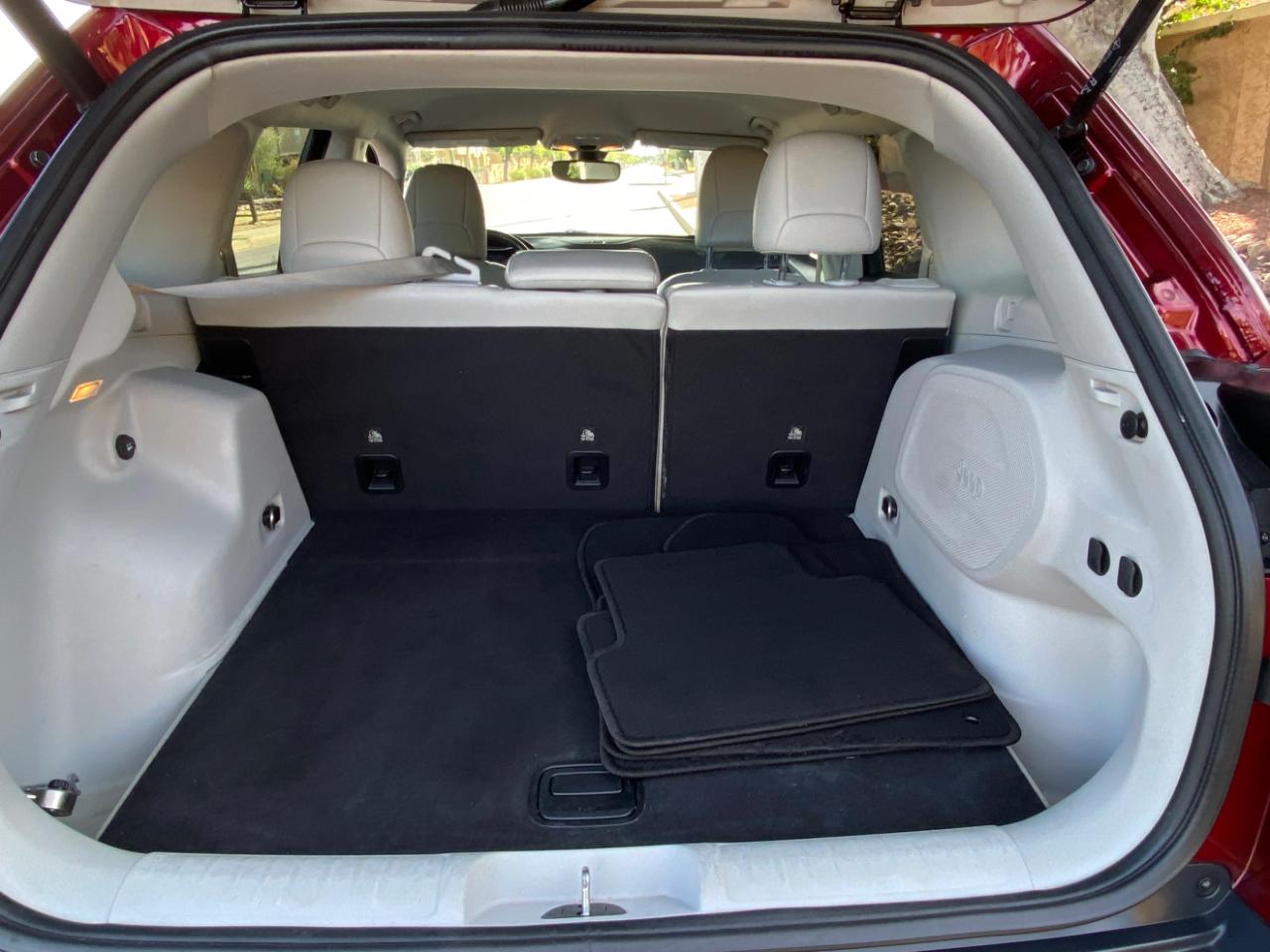 Jeep Cherokee Limited FWD 2020