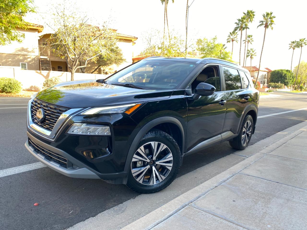 Nissan Rogue FWD SV *Limited Production* *Ltd Avail* 2022