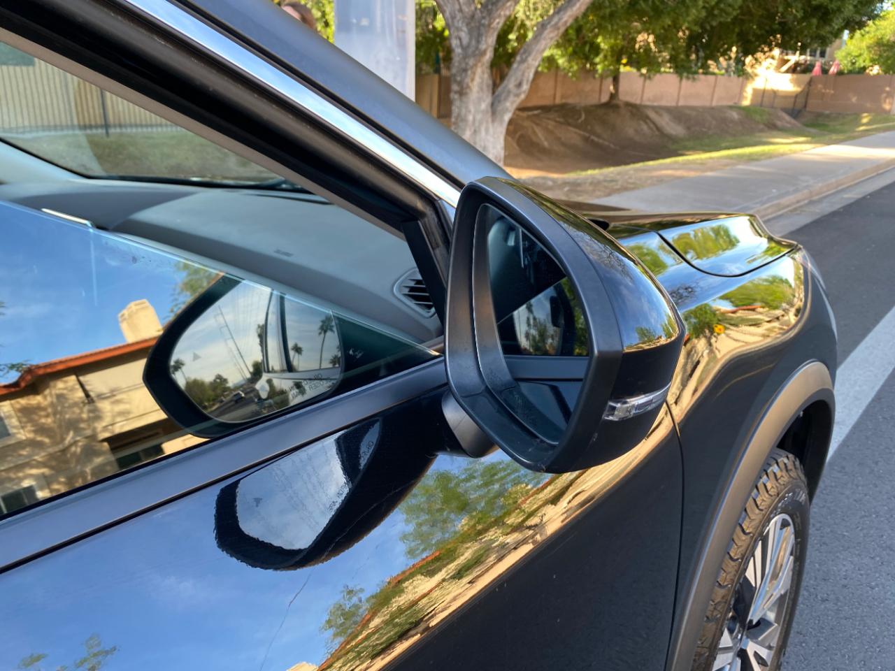 Nissan Rogue FWD SV *Limited Production* *Ltd Avail* 2022