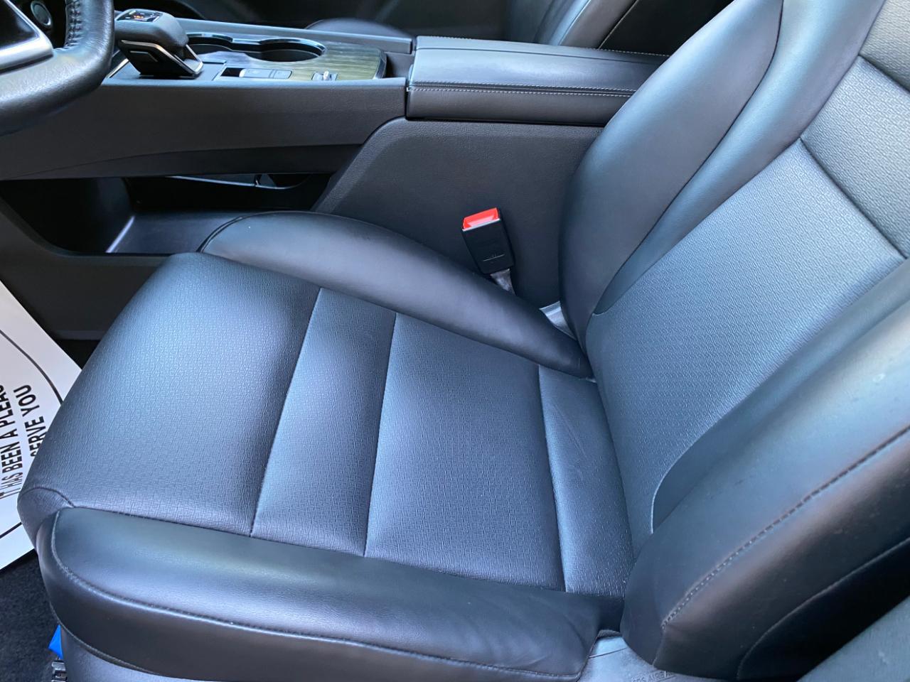 Nissan Rogue FWD SV *Limited Production* *Ltd Avail* 2022