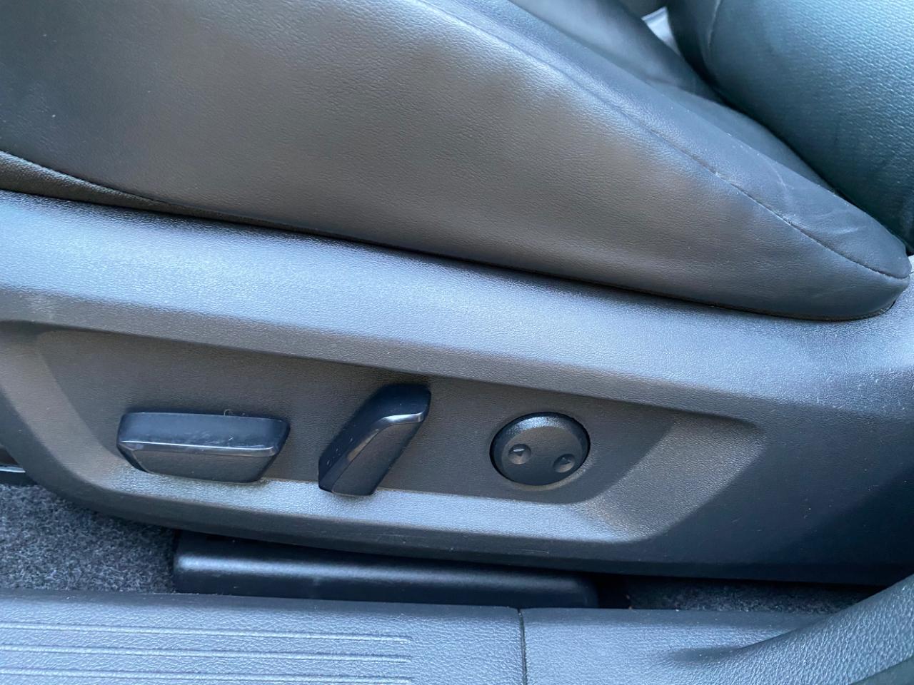 Nissan Rogue FWD SV *Limited Production* *Ltd Avail* 2022