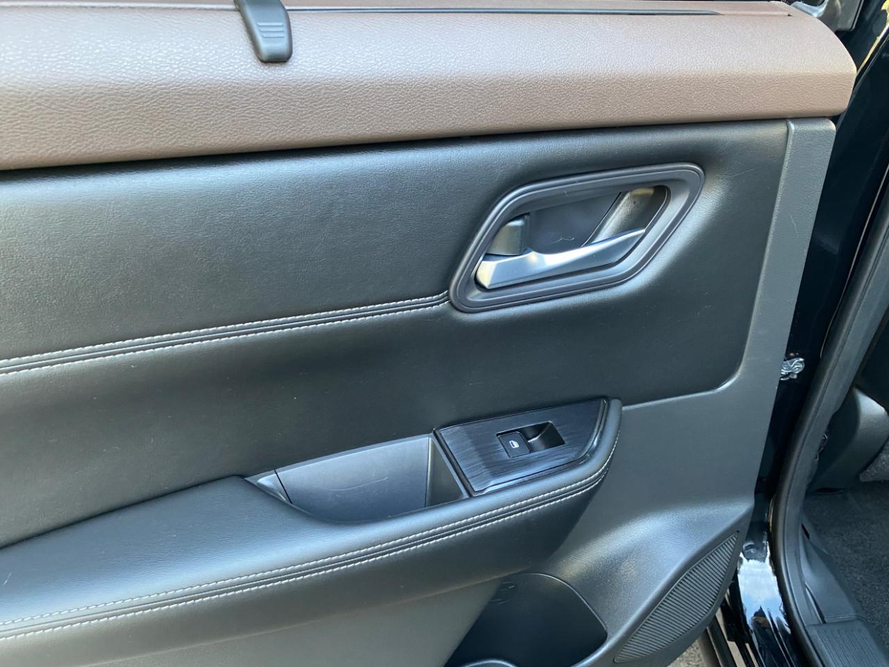 Nissan Rogue FWD SV *Limited Production* *Ltd Avail* 2022