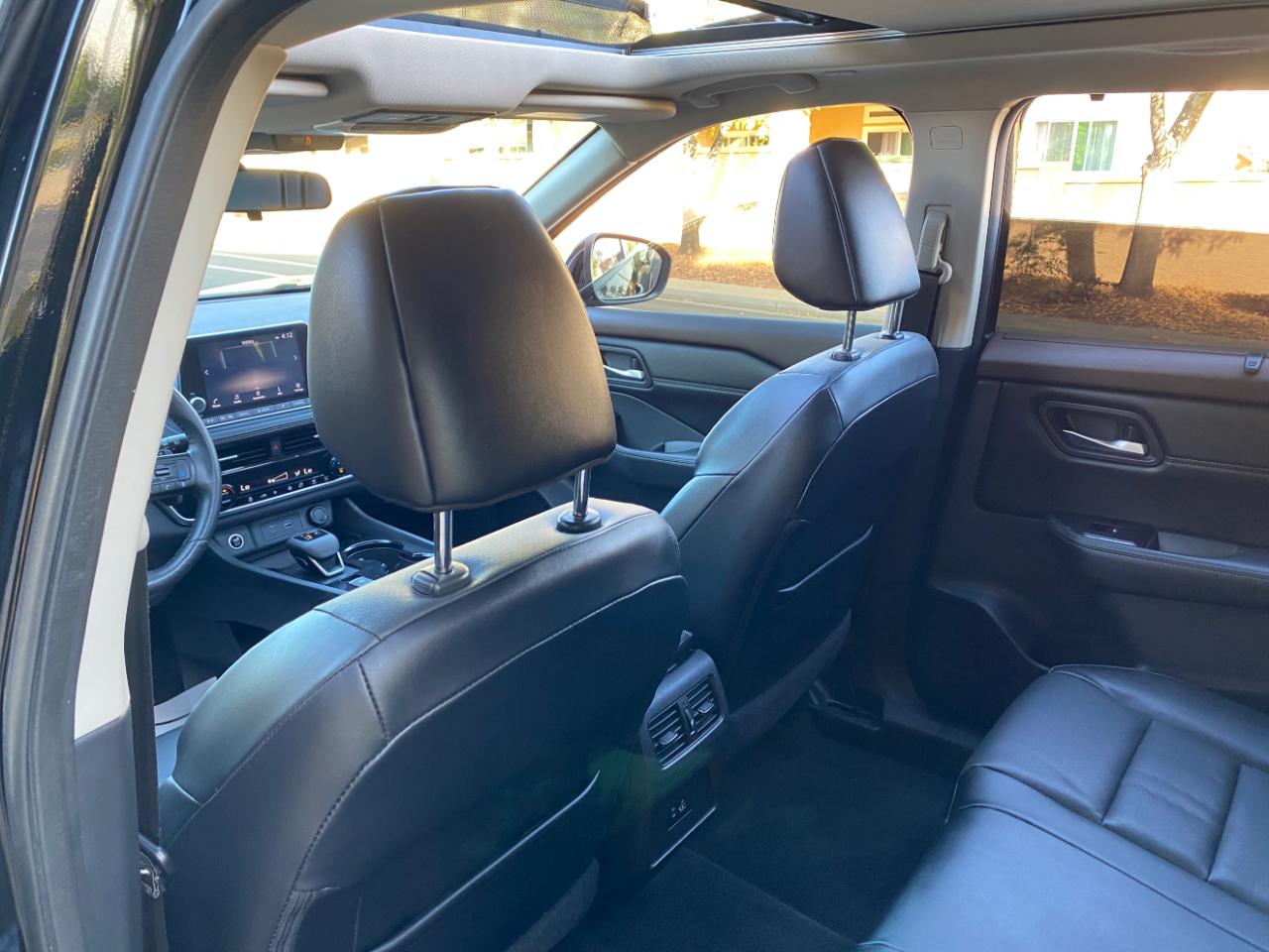 Nissan Rogue FWD SV *Limited Production* *Ltd Avail* 2022