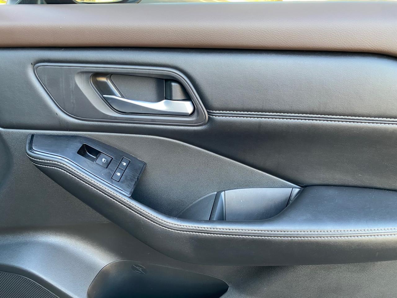 Nissan Rogue FWD SV *Limited Production* *Ltd Avail* 2022