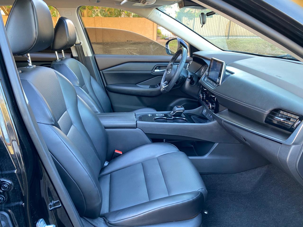 Nissan Rogue FWD SV *Limited Production* *Ltd Avail* 2022