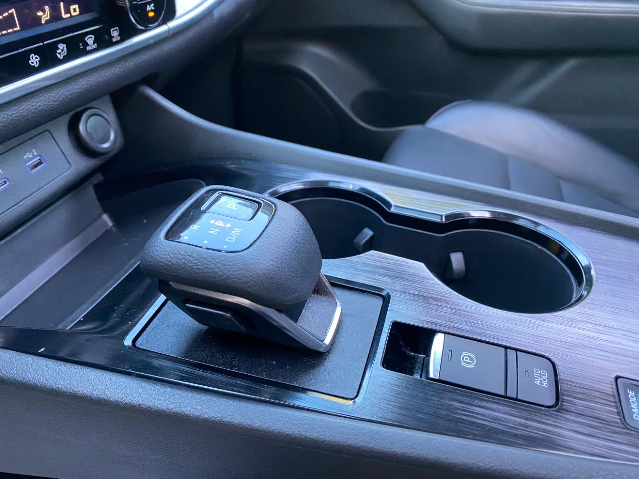 Nissan Rogue FWD SV *Limited Production* *Ltd Avail* 2022