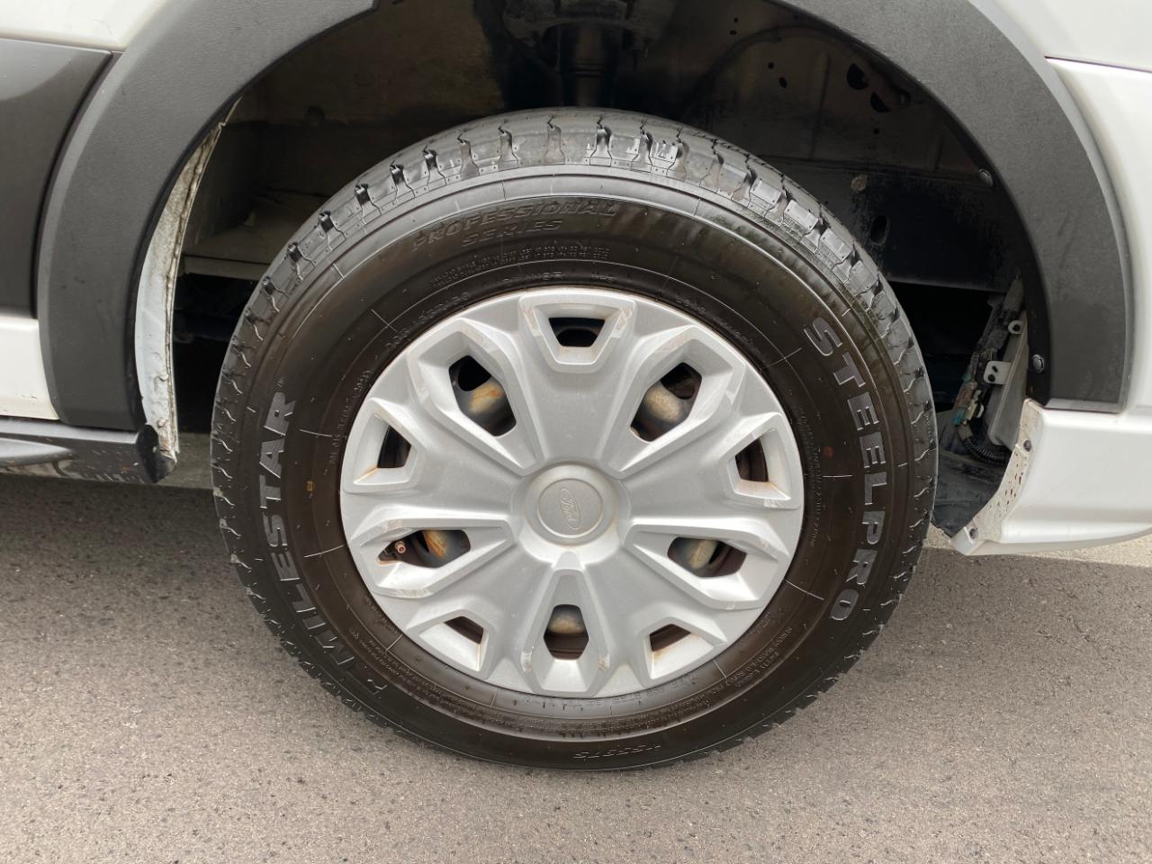 Ford Transit Passenger Wagon T-350 148" Low Roof XLT RWD 2022