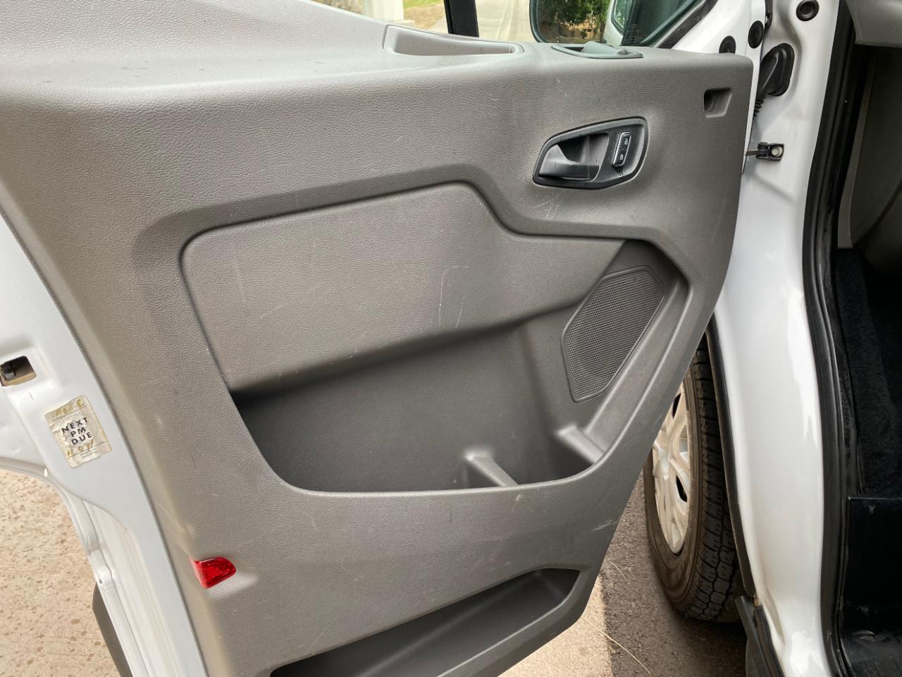 Ford Transit Passenger Wagon T-350 148" Low Roof XLT RWD 2022