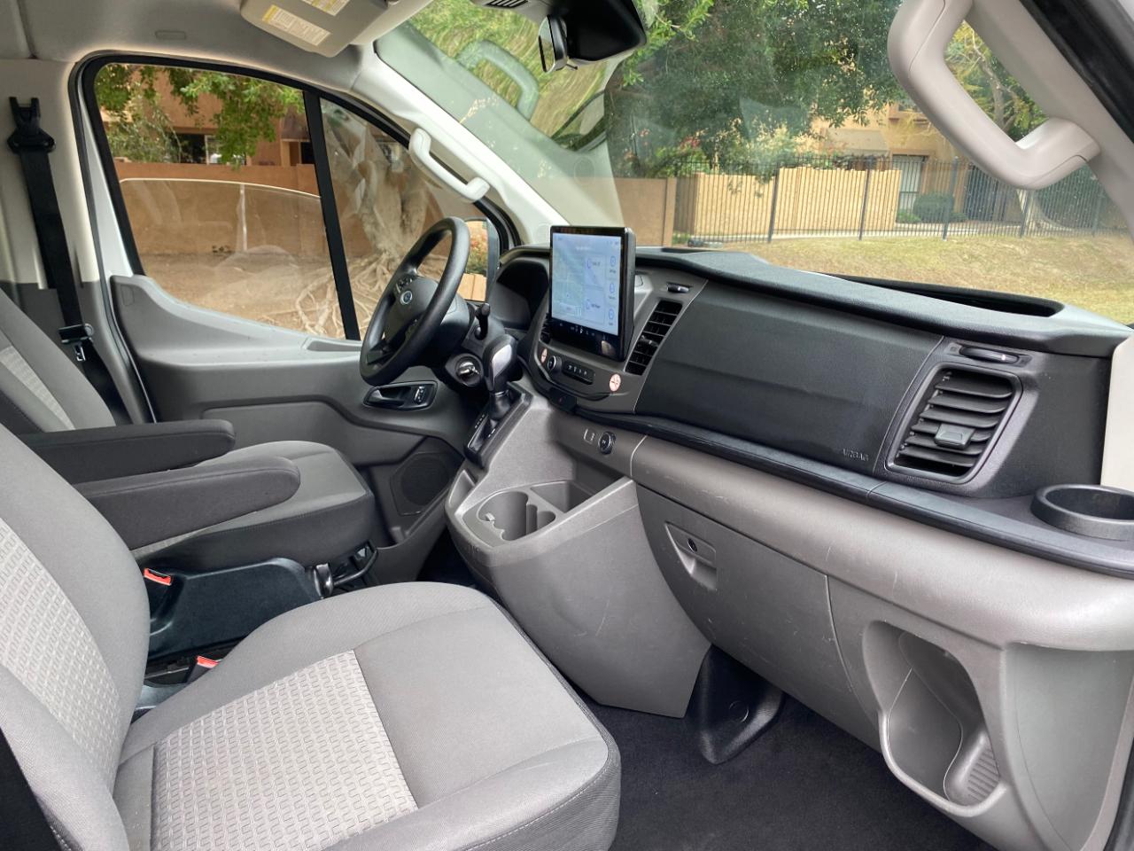 Ford Transit Passenger Wagon T-350 148" Low Roof XLT RWD 2022