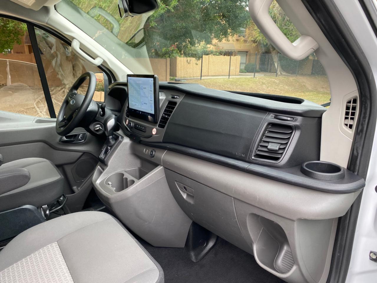 Ford Transit Passenger Wagon T-350 148" Low Roof XLT RWD 2022