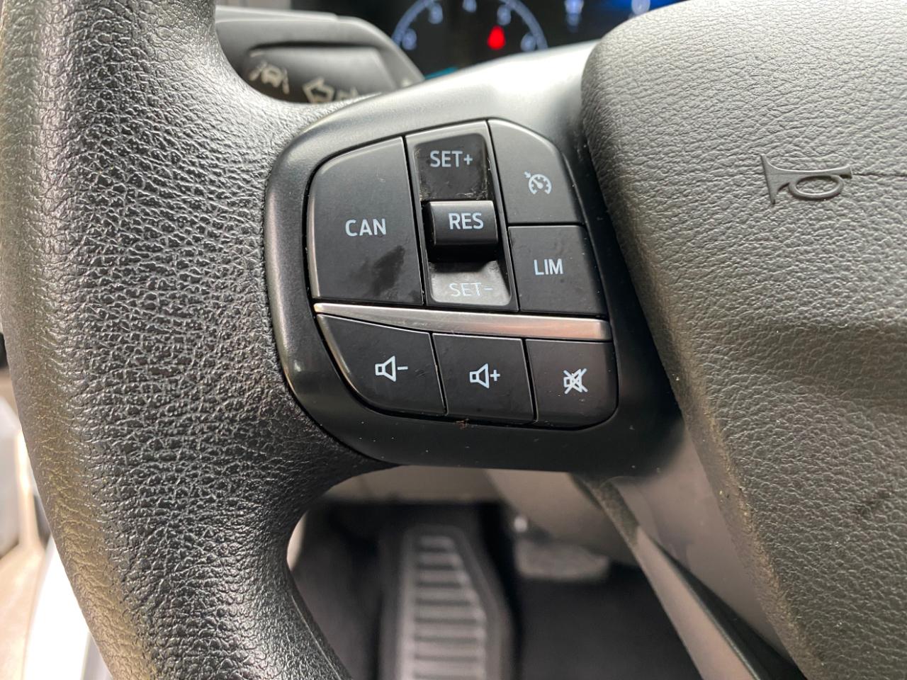 Ford Transit Passenger Wagon T-350 148" Low Roof XLT RWD 2022