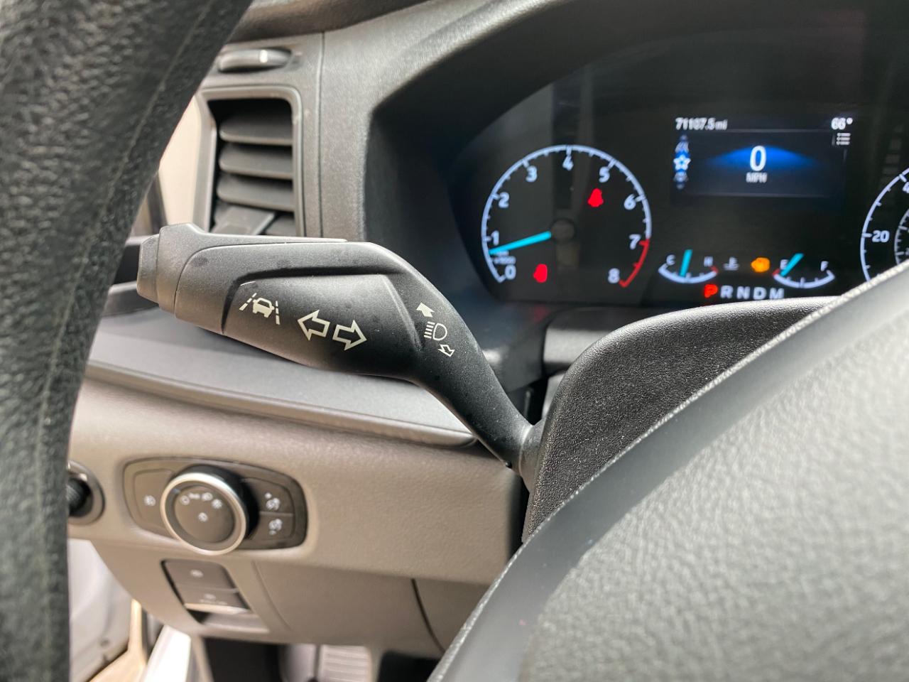 Ford Transit Passenger Wagon T-350 148" Low Roof XLT RWD 2022